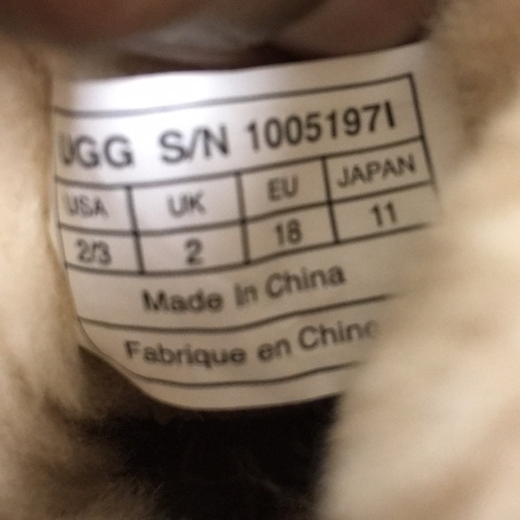 NWT Ugg Baby Purl Booties - Picture 7 of 8